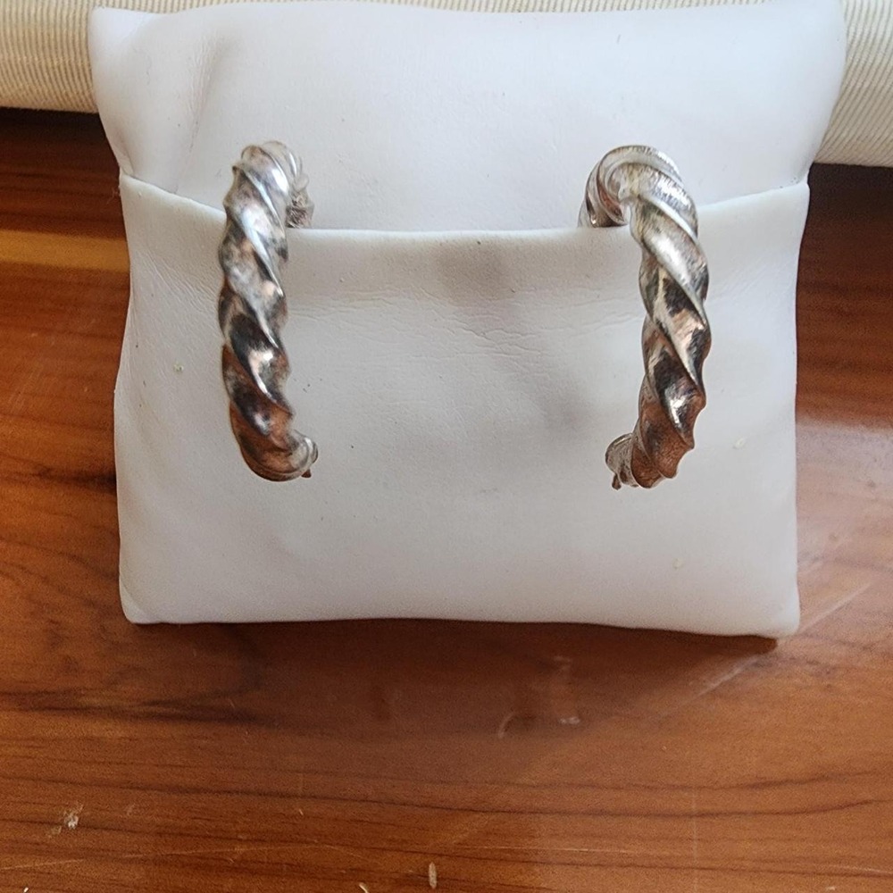 90's Vintage Silver Colored Twisted Rope Design Pierced Hoop Earrings - Picture 2 of 8